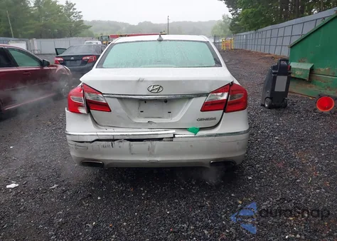 2013 Hyundai Genesis 3.8 z USA, uszkodzony, nr VIN KMHGC4DD1DU224852